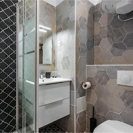 Cmg Place De Clichy - Metro Liege Apartamento Paris