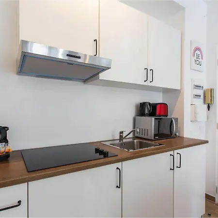 Cmg Place De Clichy - Metro Liege Apartamento